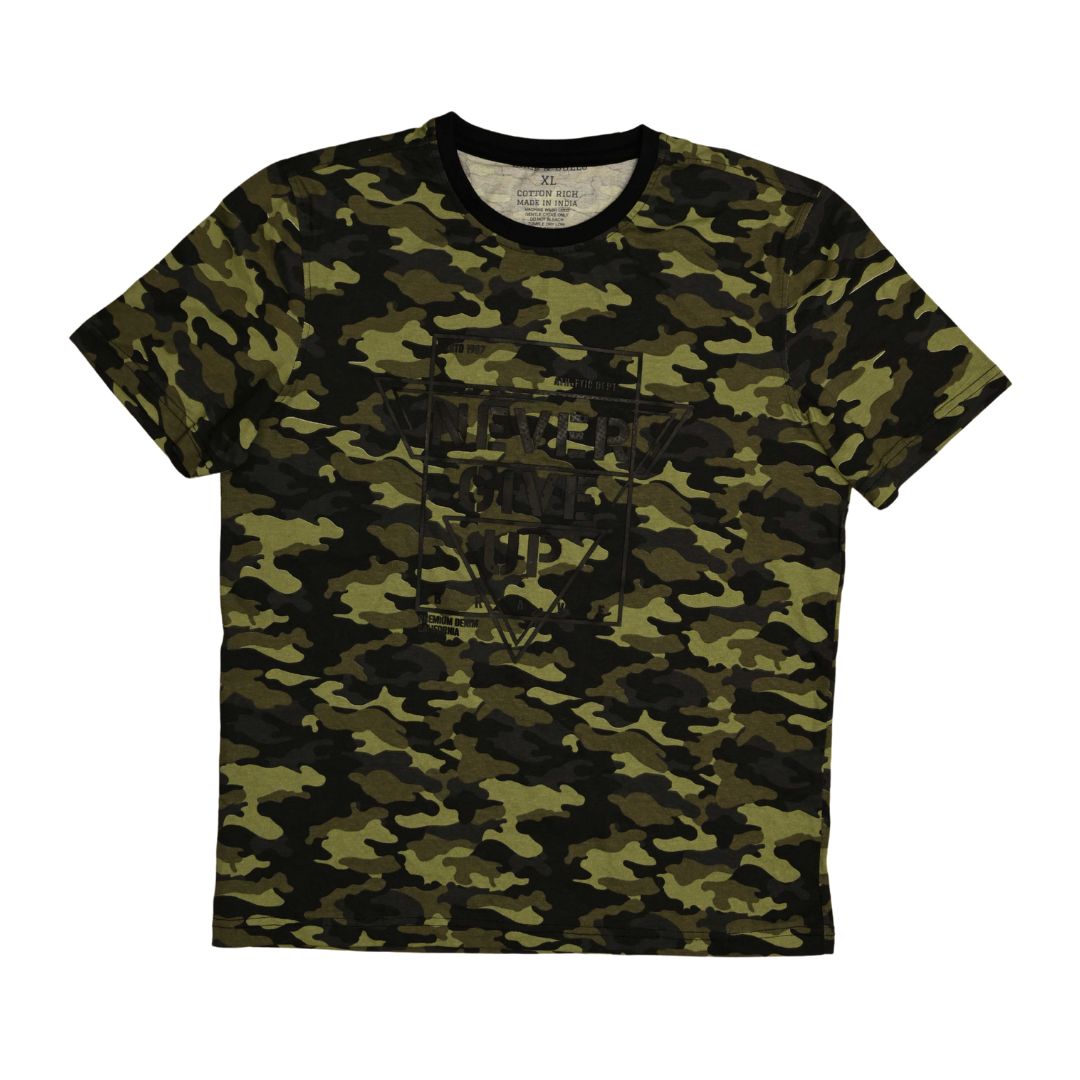 Never Give Up Typography Graphic Printed T-shirt